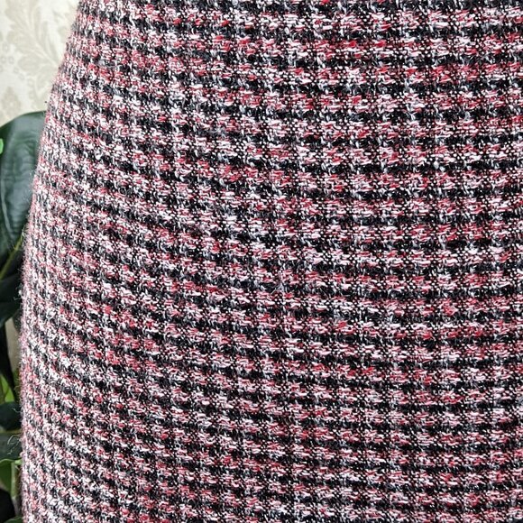 WHBM Size 4 Pink and Black Metallic Tweed Mini Skirt Lined Back Zip EUC - Picture 2 of 11